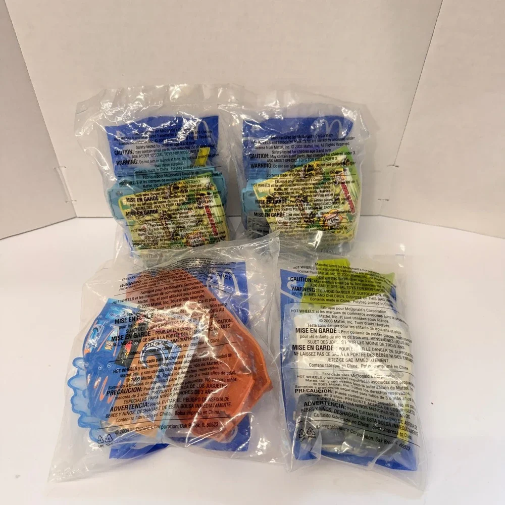 2003 McDonalds Hot Wheels Highway 35 World Race Toys Lot of 4 Sealed New